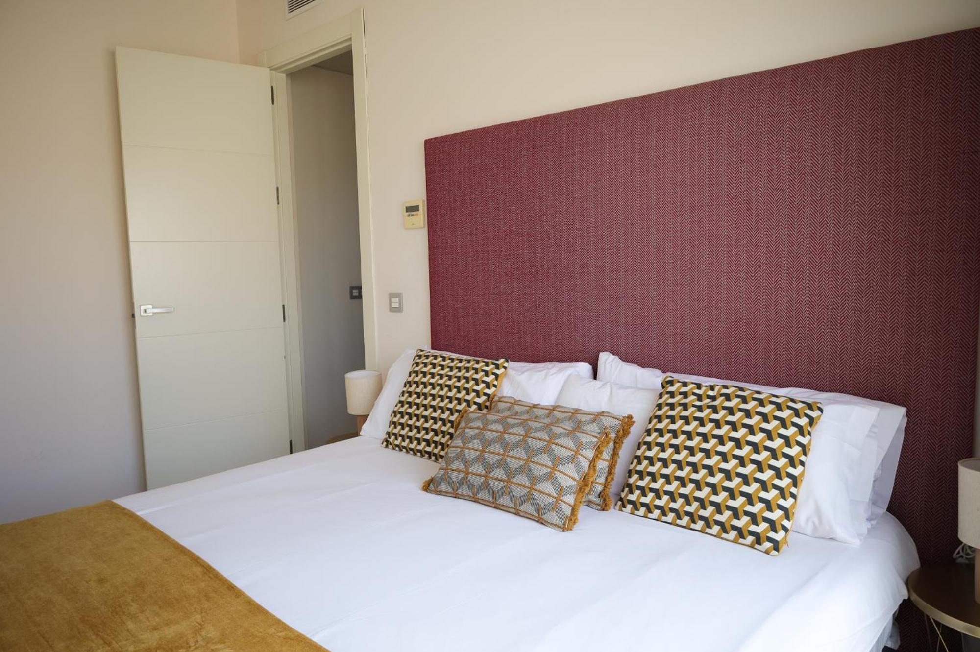 Guzman El Bueno Suites Sevilla Eksteriør billede