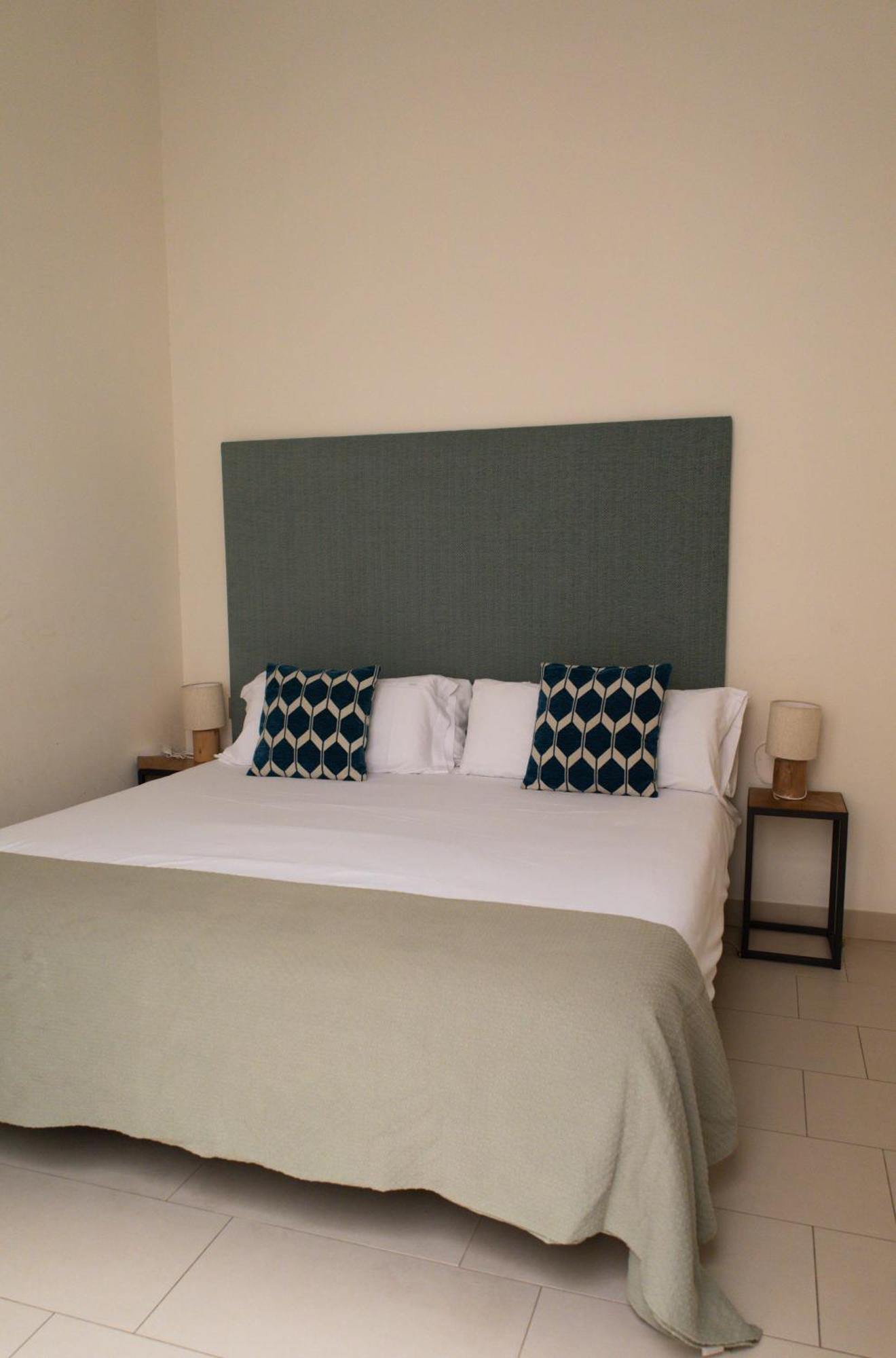 Guzman El Bueno Suites Sevilla Eksteriør billede